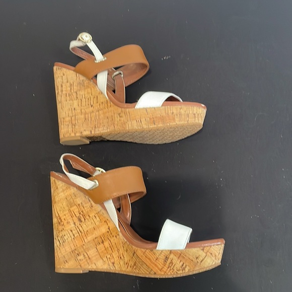 White House Black Market Brown/White Sadie Sandals size 6M - Picture 3 of 5